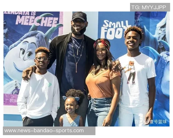 里夫斯回忆外婆因詹姆斯吼他而生气自曝母亲更严厉让人印象深刻 里夫斯回忆外婆因詹姆斯吼他而生气自曝母亲更严厉让人印象深刻